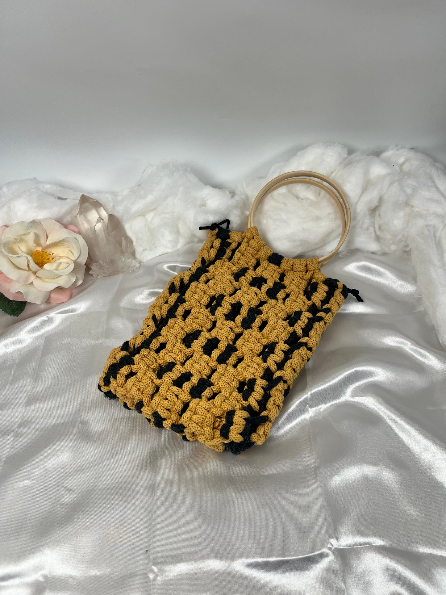 Handtasche Schwarz Senfgelb klein