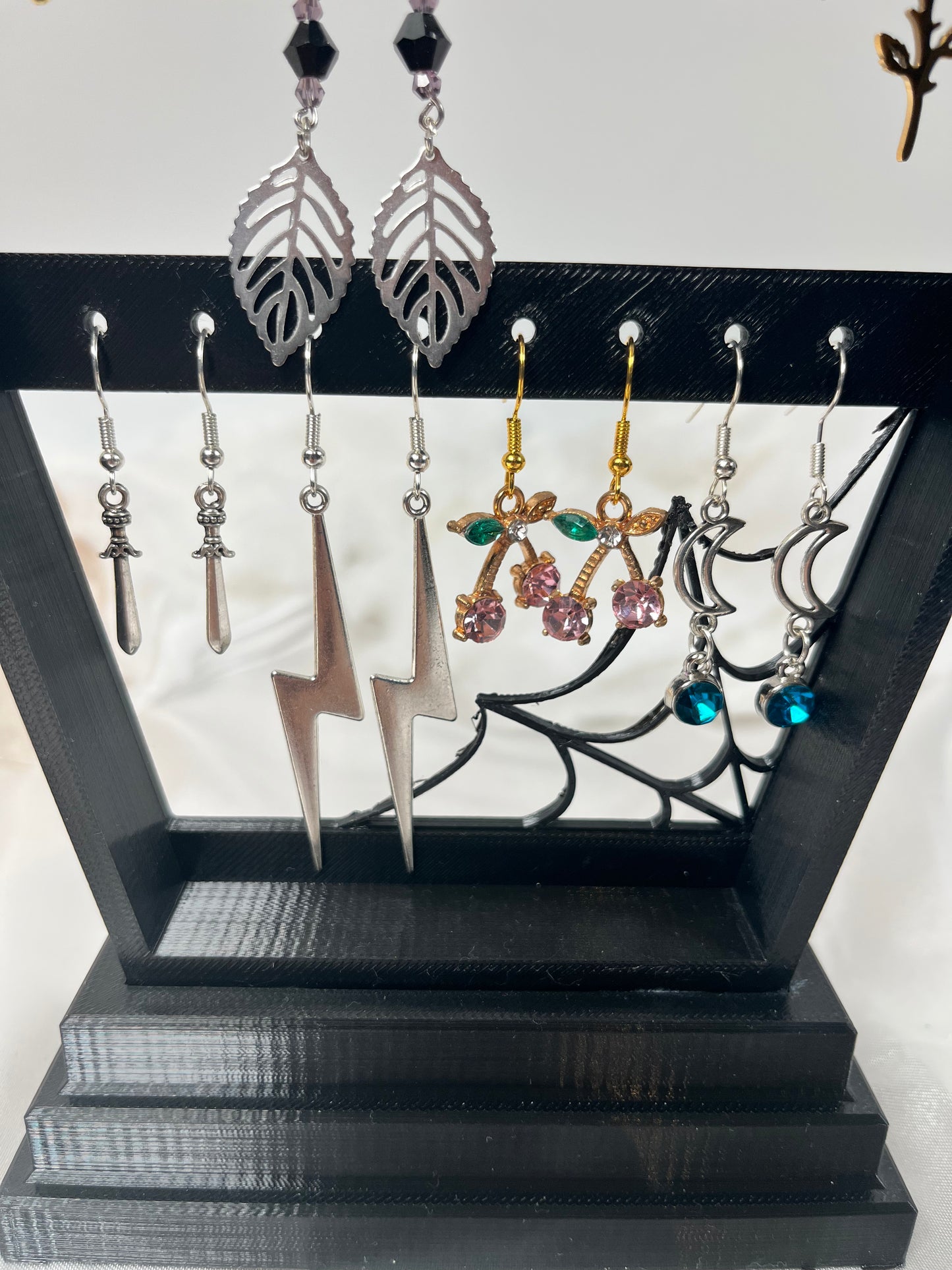 Verschiedene Ohrringe