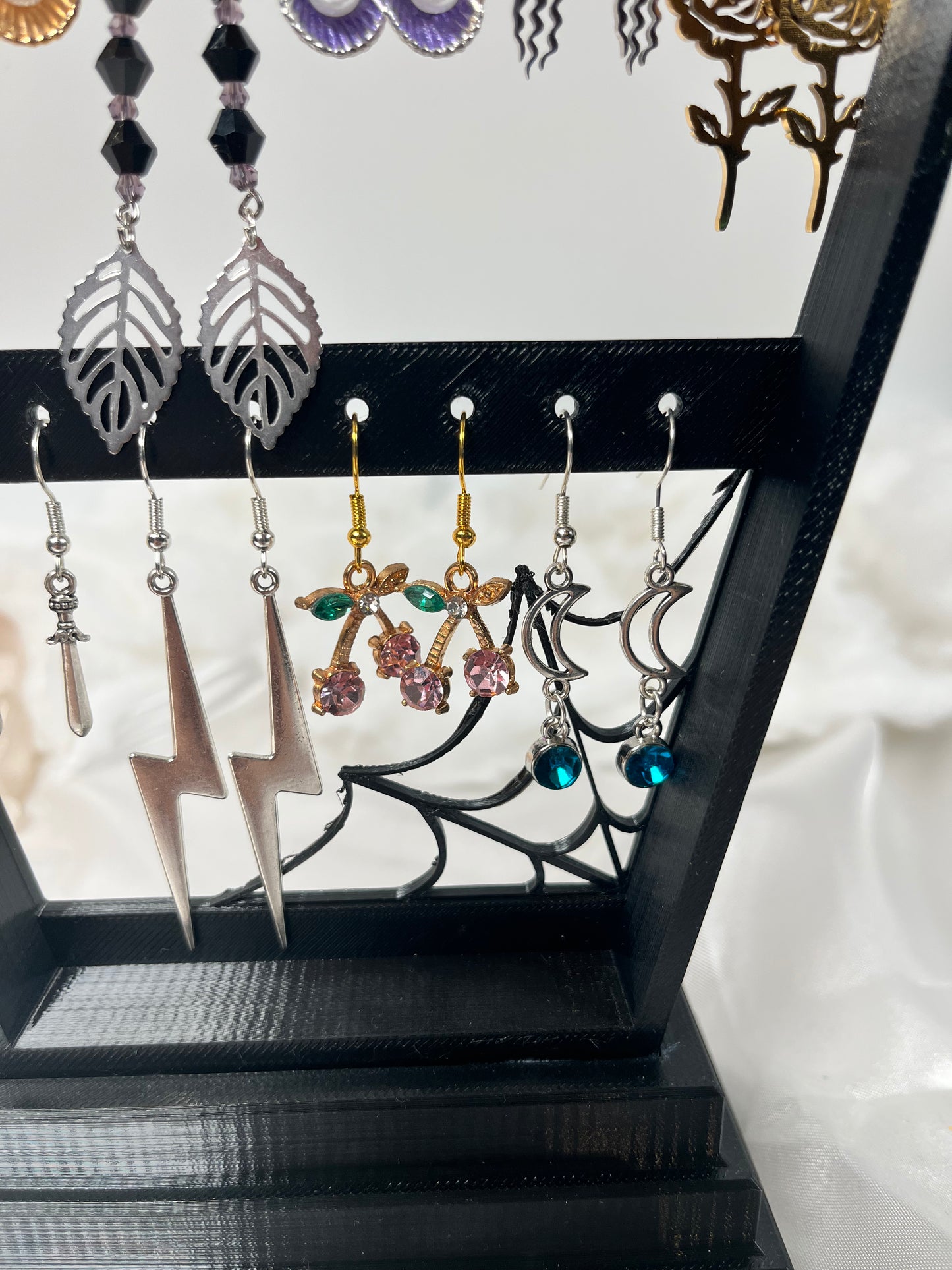 Verschiedene Ohrringe