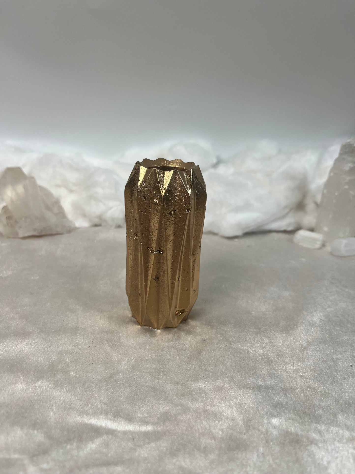 Vase Gold Vintage