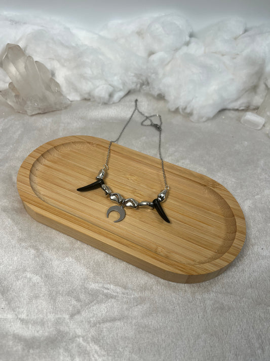 Kette Silber Kralle Mond