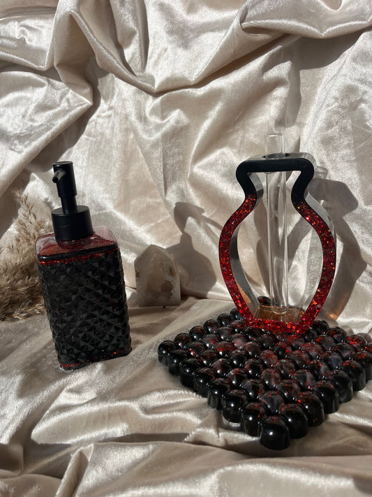 Seifenspender Set Schwarz Rot