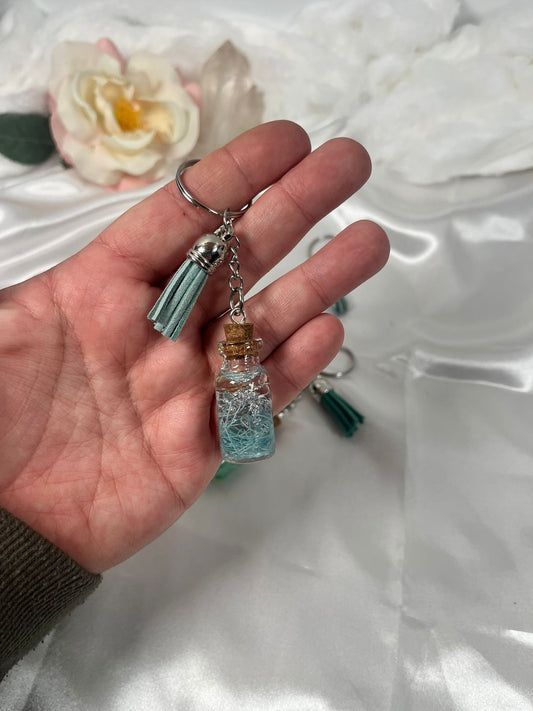 Schlüsselanhänger Blume in der Flasche Silber